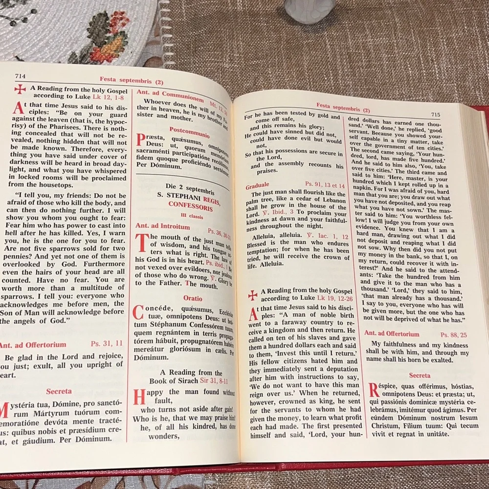 Vintage America roman missal